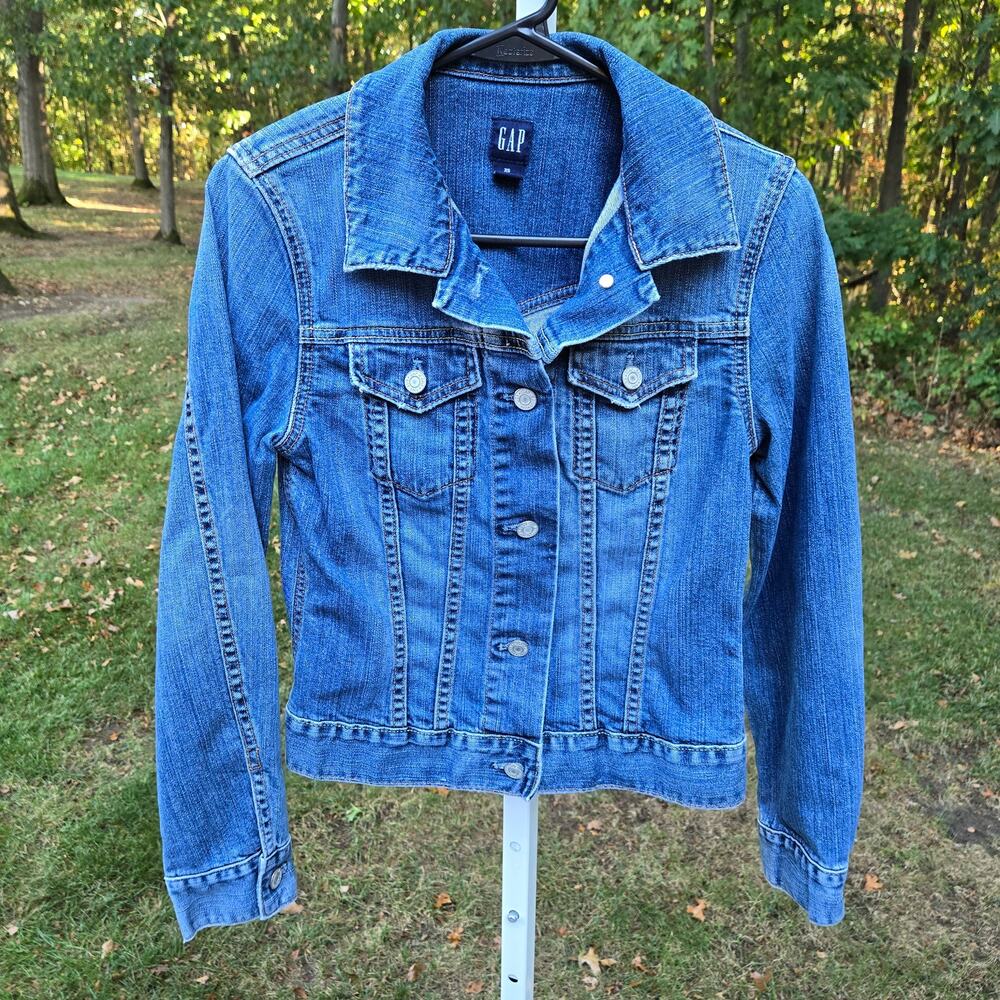 Vintage GAP Women's Denim Jacket Trucker Jean Spring 2004 Stretch size XS